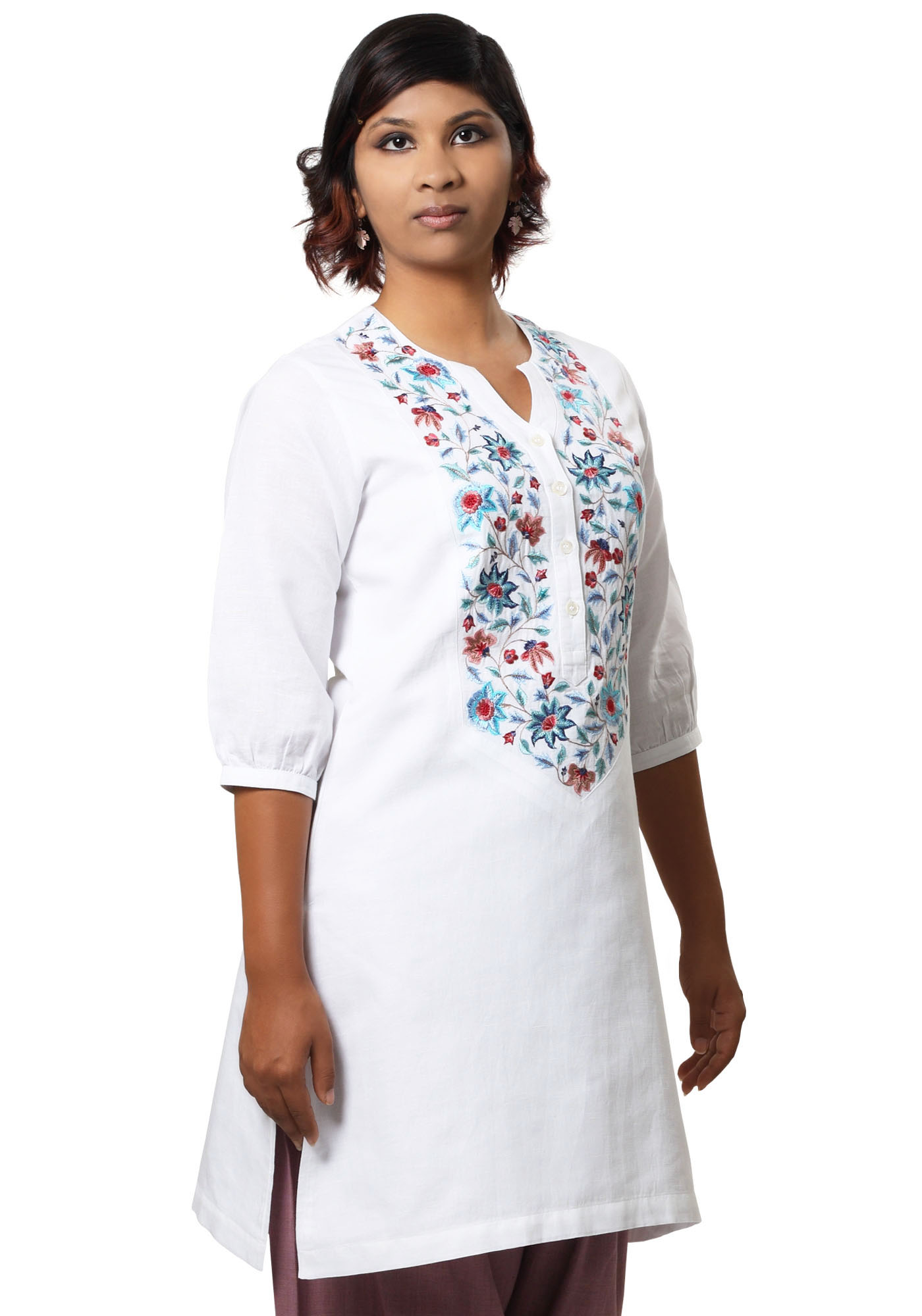 MINC Ecofashion Floral Embroidered Kurti in White Linen