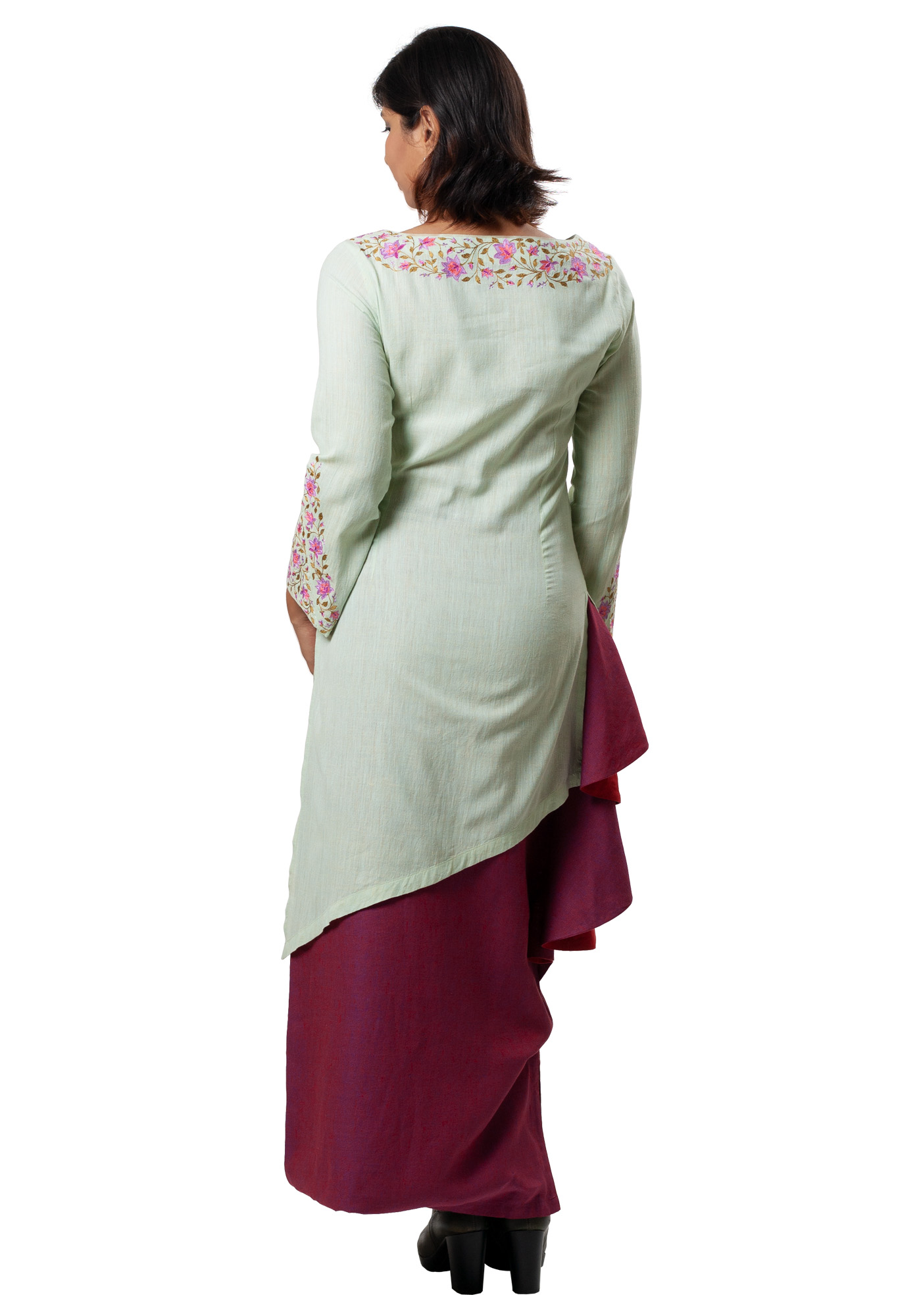 MINC Ecofashion Daywear Floral Embroidered Long Kurta in Green Khadi Cotton Back